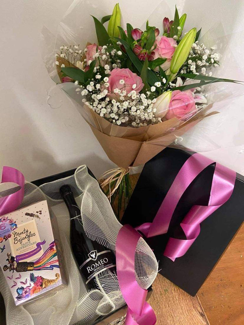 Prosecco Gift Box image 1